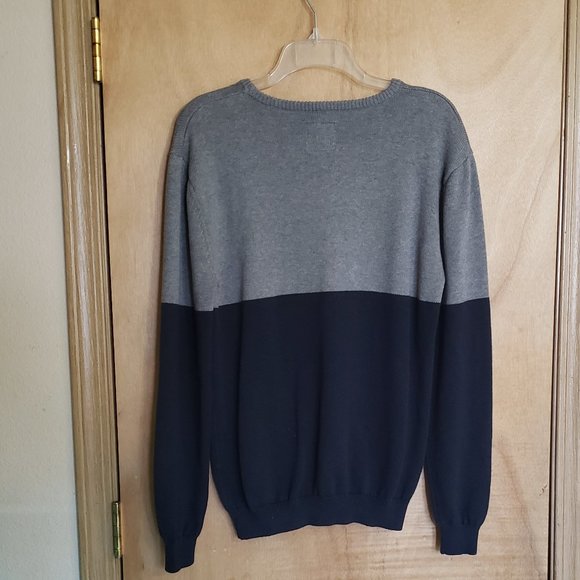 Globe for Nordstrom United by Fate Sweater Size XL - Picture 2 of 5
